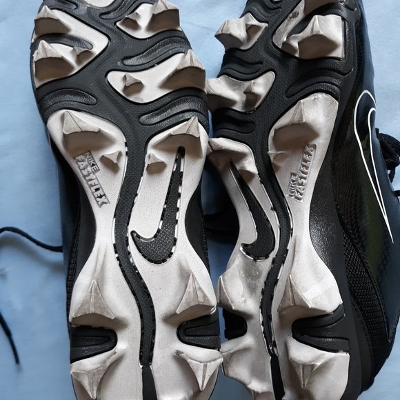 Black Nike Vapor Fastflex Boy's Sport Cleats - Picture 3 of 8